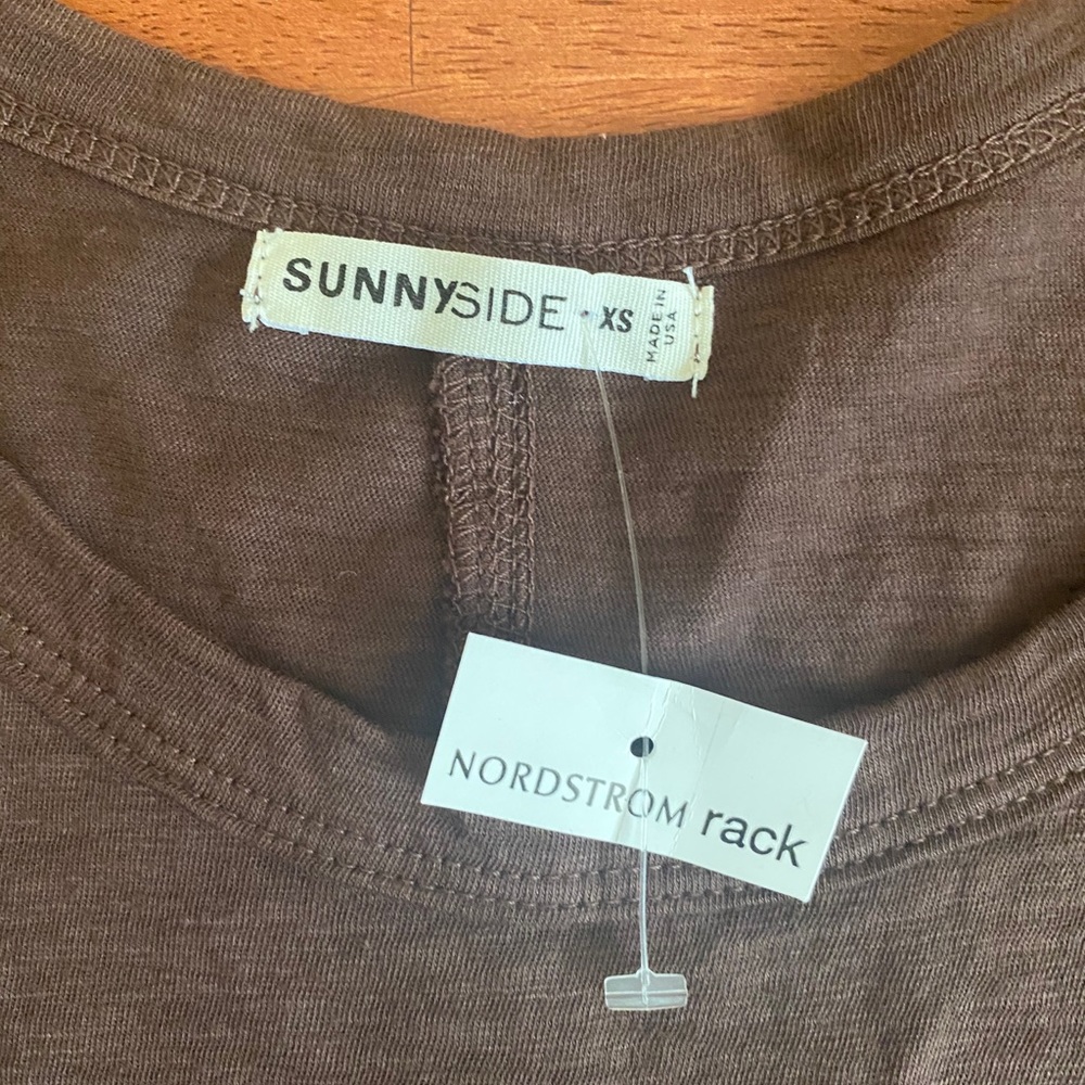 SUNNYSIDE BLOUSE☀️ - Picture 2 of 4